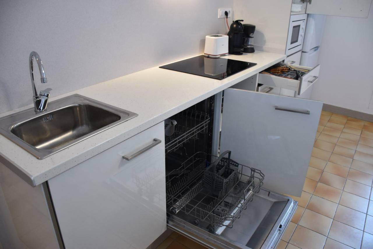Rosesapparts A20Demar Triplex Luaran gambar